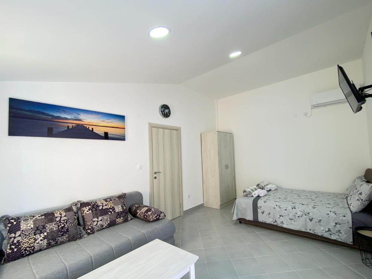 Apartments Monika Budva Exteriör bild